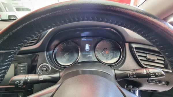 2021-Nissan-X-Trail-25-Acenta-4x4-Auto image:5