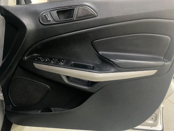 2019-Ford-EcoSport-15-TiVCT-Ambiente image:18