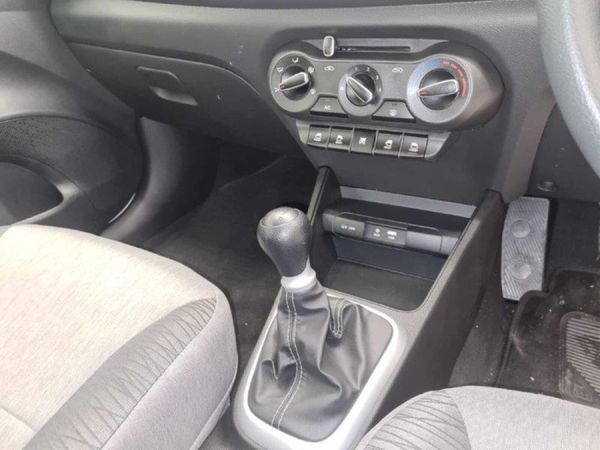 2024-Kia-Pegas-14-LX image:15