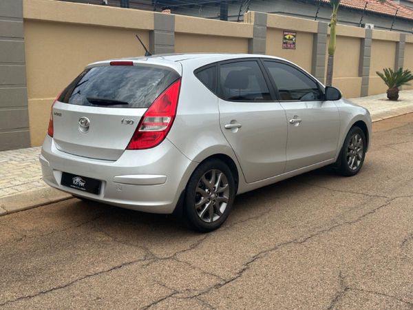 Used Hyundai i30 2.0 for sale in Gauteng