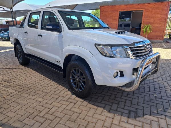 Used Toyota Hilux 2.5 D-45 Raised Body SRX Legend 45 Double-Cab for ...