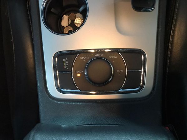 2015-Jeep-Grand-Cherokee-64-SRT-FITTED-WITH-WHIPPLE-SUPERCHAGER image:10