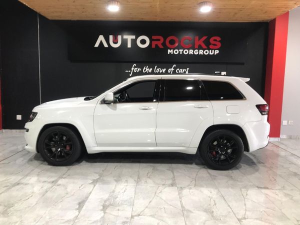 2015-Jeep-Grand-Cherokee-64-SRT-FITTED-WITH-WHIPPLE-SUPERCHAGER image:5