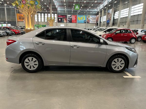 2020-Toyota-Corolla-Quest-18-Auto image:1