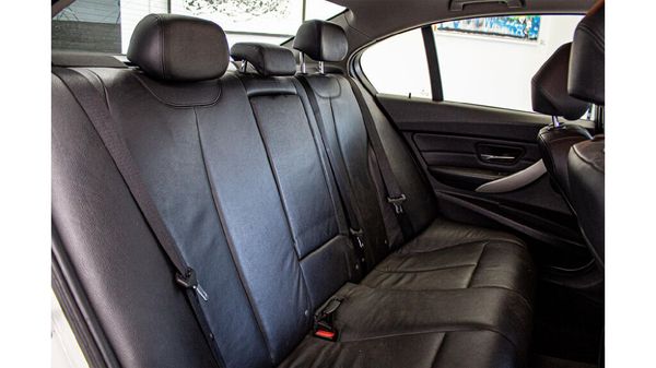 2013-BMW-3-Series-320i-Auto image:6