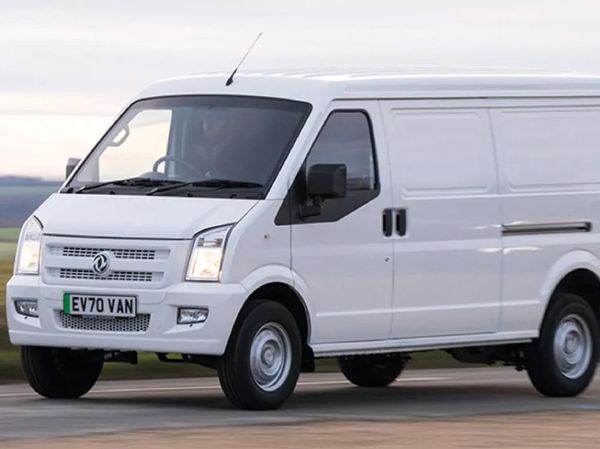 2025-DFSK-Panel-Van-EC-35 image:2