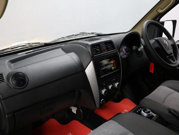 2025-DFSK-Panel-Van-EC-35 image:7