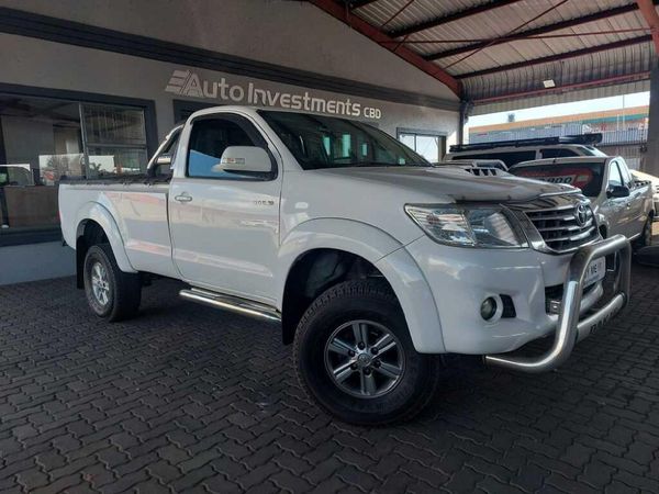 Used Toyota Hilux 3.0 D-4D Legend 45 Raised Body Single-Cab for sale in ...
