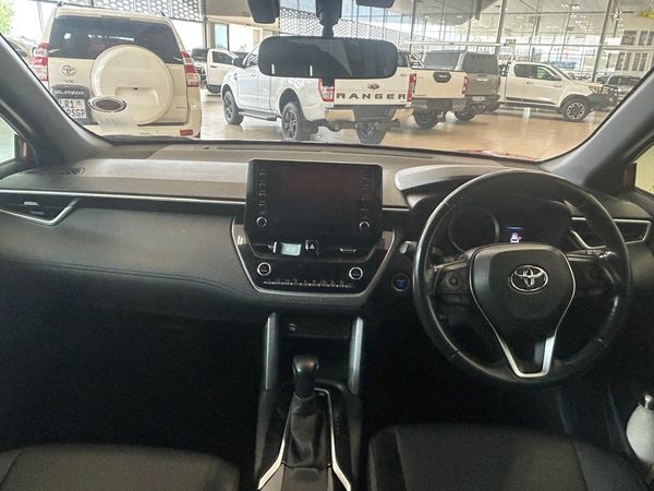 2024-Toyota-Corolla-Cross-18-XS-Hybrid image:13