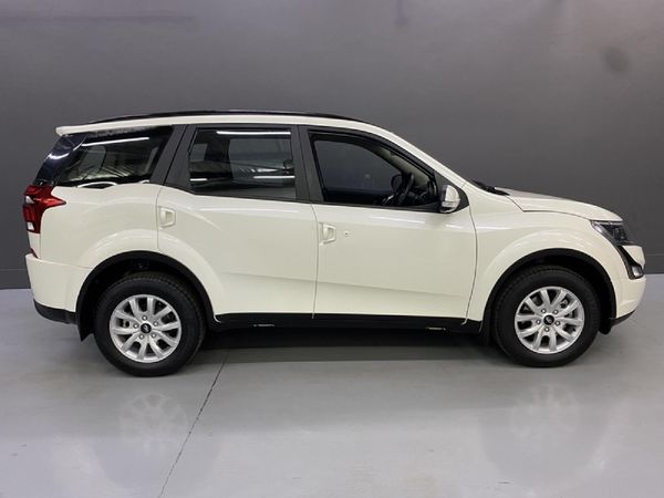 2021-Mahindra-XUV-500-22D-mHawk-7-seat-W6-Auto image:10