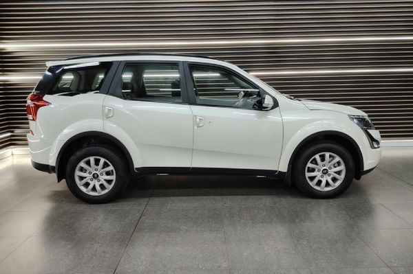 2021-Mahindra-XUV-500-22D-mHawk-7-seat-W6-Auto image:20