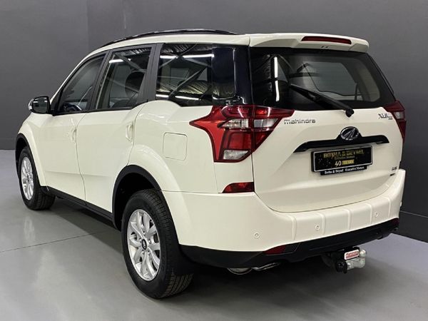 2021-Mahindra-XUV-500-22D-mHawk-7-seat-W6-Auto image:2