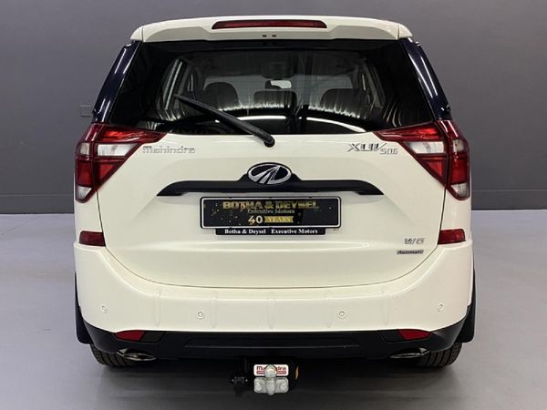 2021-Mahindra-XUV-500-22D-mHawk-7-seat-W6-Auto image:4