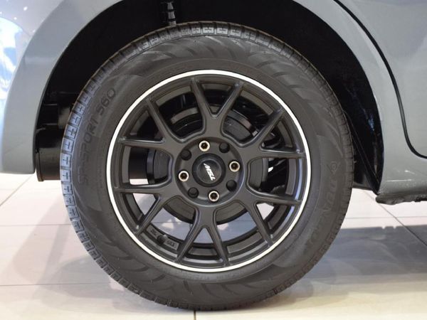 2014-Nissan-Micra-12-Visia-Audio-5-dr image:5