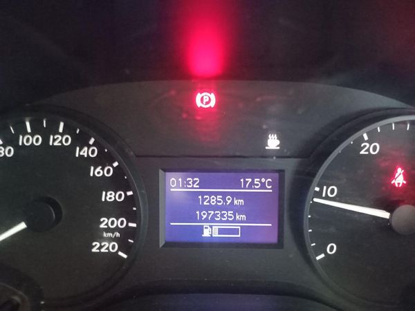 2016-Mercedes-Benz-Vito-116-22-CDI-Panel-Van image:11