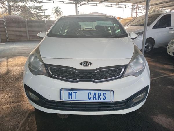 2014-Kia-Rio-14-Sedan image:1