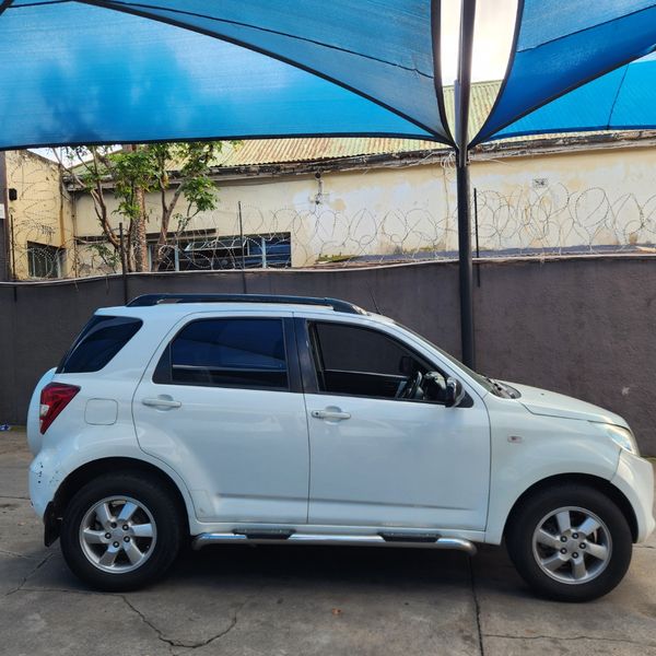2006-Daihatsu-Terios-4x4-Auto image:8