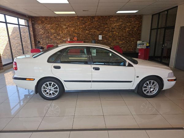 Used Volvo S40 2.0T Auto for sale in Gauteng - Cars.co.za (ID