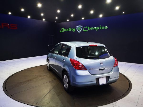 2010-Nissan-Tiida-16-Visia-5-dr image:6