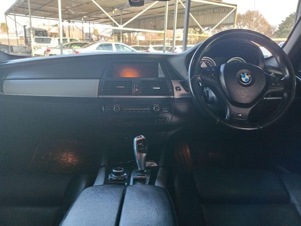 2010-BMW-X6-M image:9