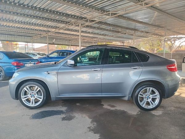 2010-BMW-X6-M image:1