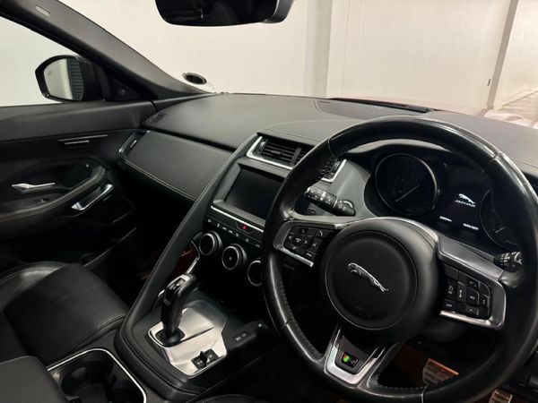 2018-Jaguar-E-Pace-D150-20D-SE-110kW image:10