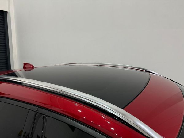 2018-Jaguar-E-Pace-D150-20D-SE-110kW image:13