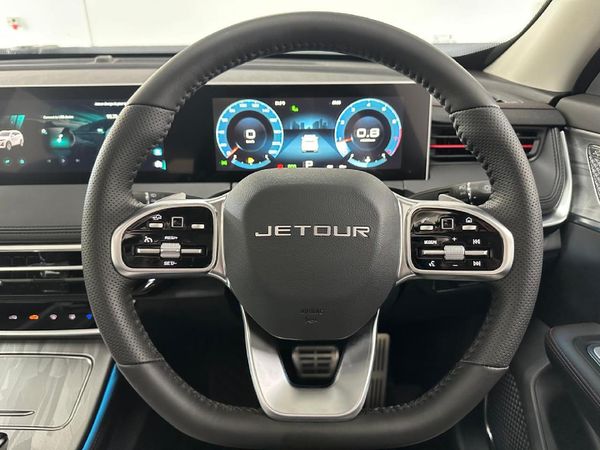 2026-Jetour-X70-Plus-15T-Deluxe image:9