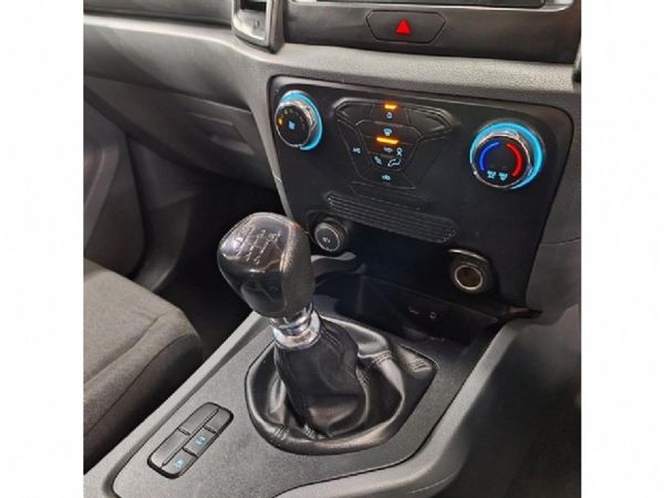 2018-Ford-Ranger-22-TDCi-XL-Double-Cab image:9