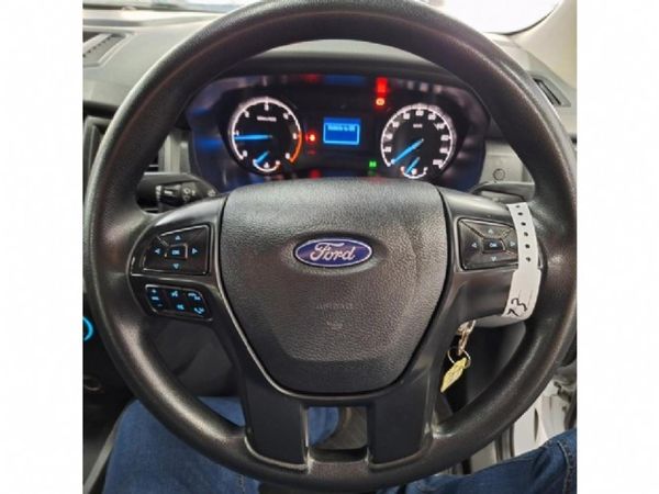 2018-Ford-Ranger-22-TDCi-XL-Double-Cab image:11