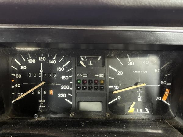 Used Volkswagen Citi 1.8L Sport for sale in Gauteng - Cars.co.za