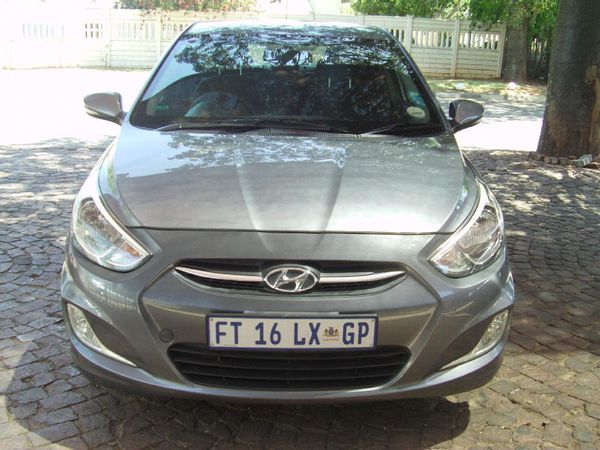 2017-Hyundai-Accent-16-GLS-Fluid-Auto image:1