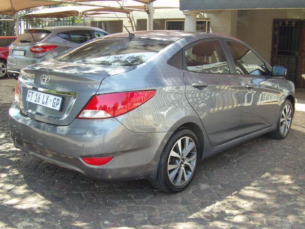 2017-Hyundai-Accent-16-GLS-Fluid-Auto image:6
