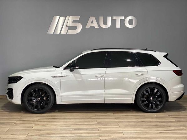 2021-Volkswagen-Touareg-30-TDI-V6-Executive image:2