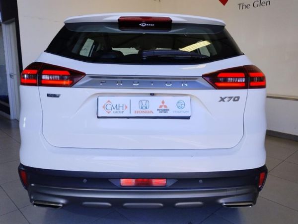 2022-Proton-X70-15T-Executive-AWD image:4