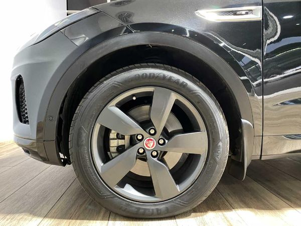 2021-Jaguar-E-Pace-D180-20D-SE-132kW image:5