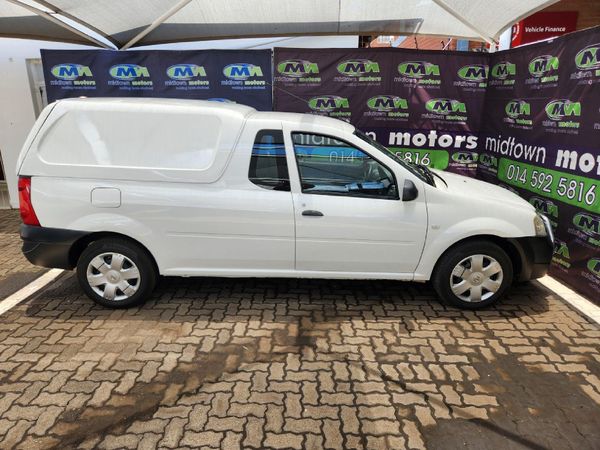 2014-Nissan-NP200-16 image:8