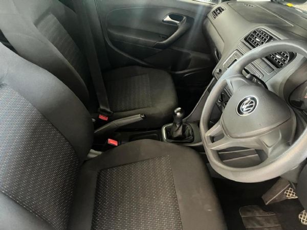 2021-Volkswagen-Polo-Vivo-14-Trendline-5-dr image:4