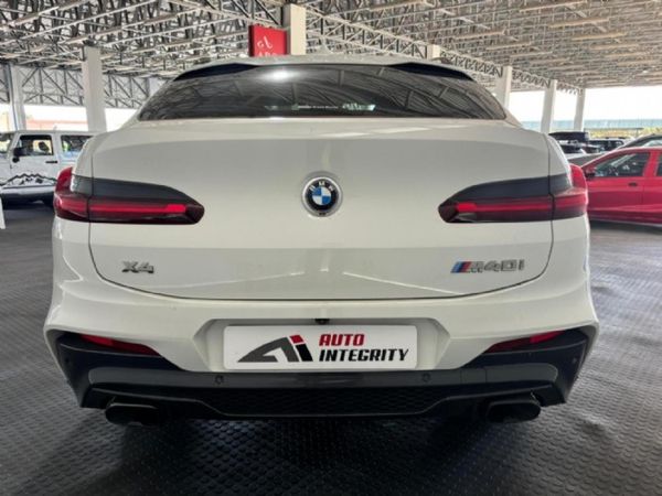 2019-BMW-X4-M40i image:2