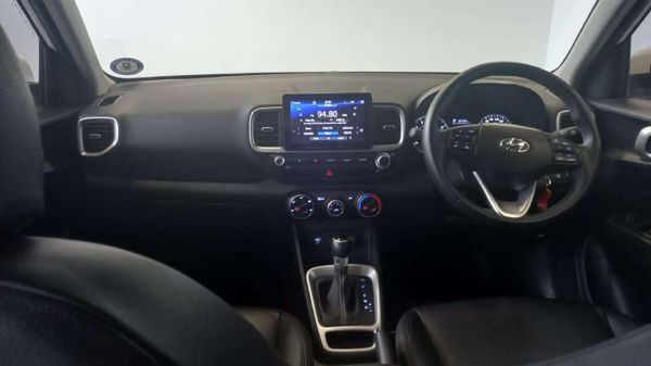 2022-Hyundai-Venue-10-TGDI-Fluid-Auto image:9