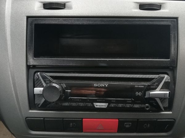 2016-TATA-Indica-2016-Tata-Indica-14-vista-safire image:14