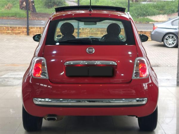2016-Fiat-500-14-Lounge image:3
