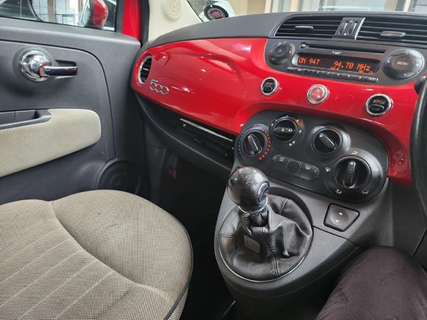 2016-Fiat-500-14-Lounge image:6