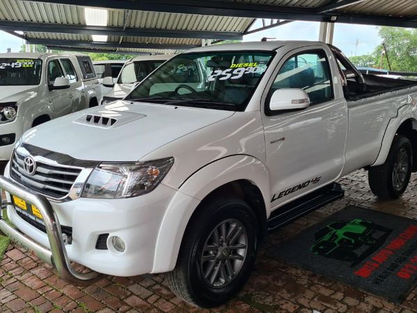 Used Toyota Hilux 3.0 D-4D Legend 45 Raised Body Single-Cab for sale in ...