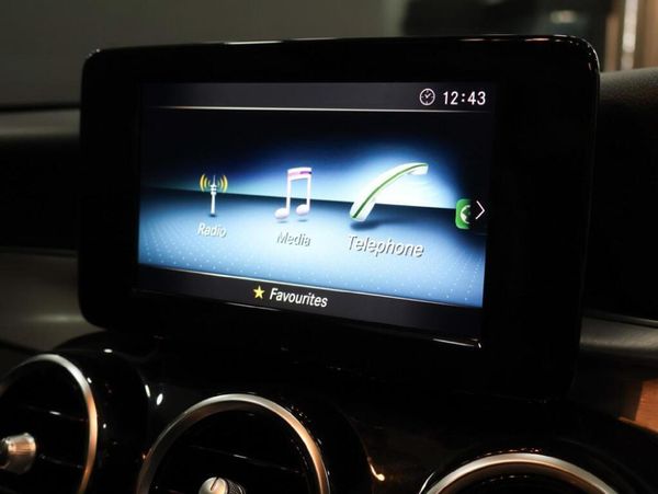 2020-Mercedes-Benz-C-Class-C-200-Coupe-Auto image:8