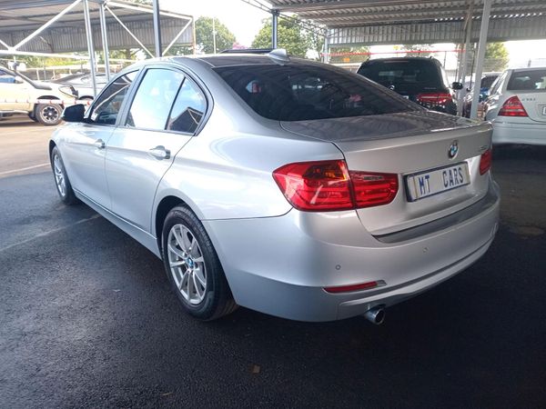 2013-BMW-3-Series-316i-Auto image:1
