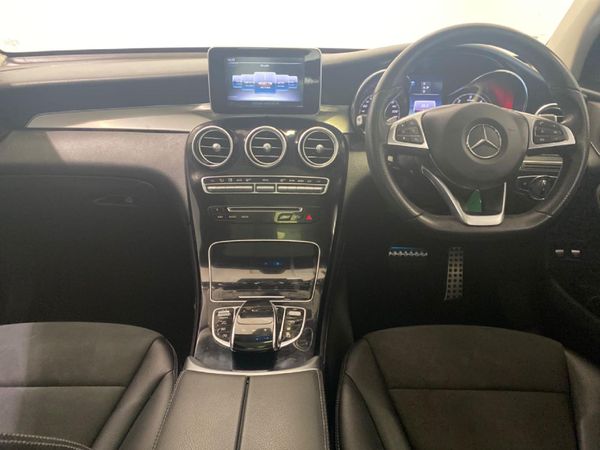 2019-Mercedes-Benz-GLC-250d image:10