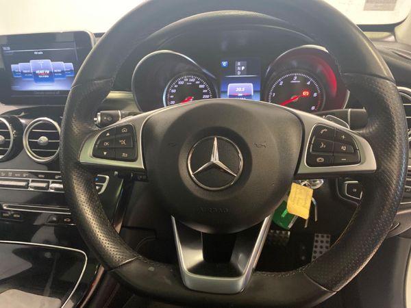 2019-Mercedes-Benz-GLC-250d image:16