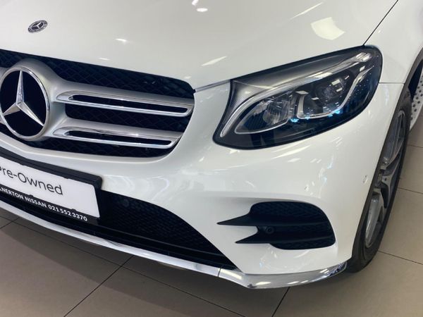 2019-Mercedes-Benz-GLC-250d image:17