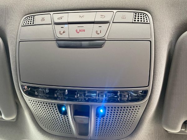 2019-Mercedes-Benz-GLC-250d image:22